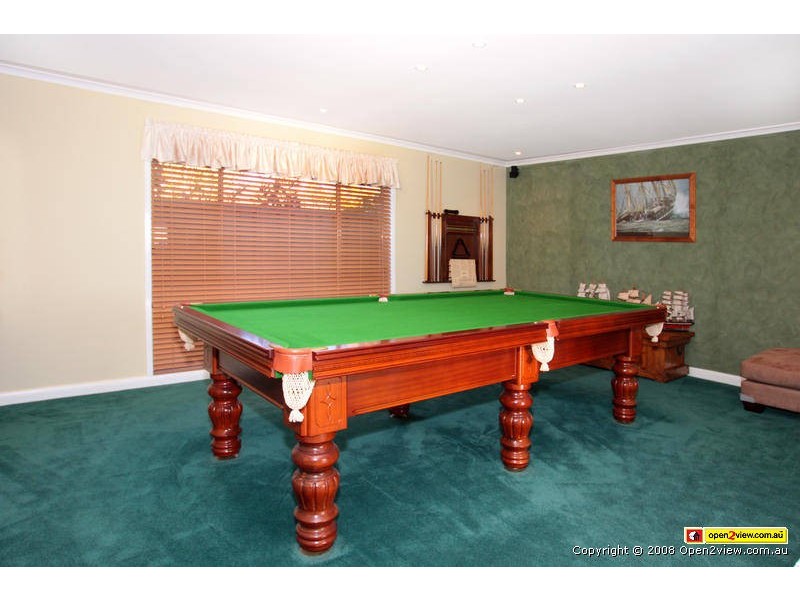 49 Braeside Crescent, Glen Alpine NSW 2560