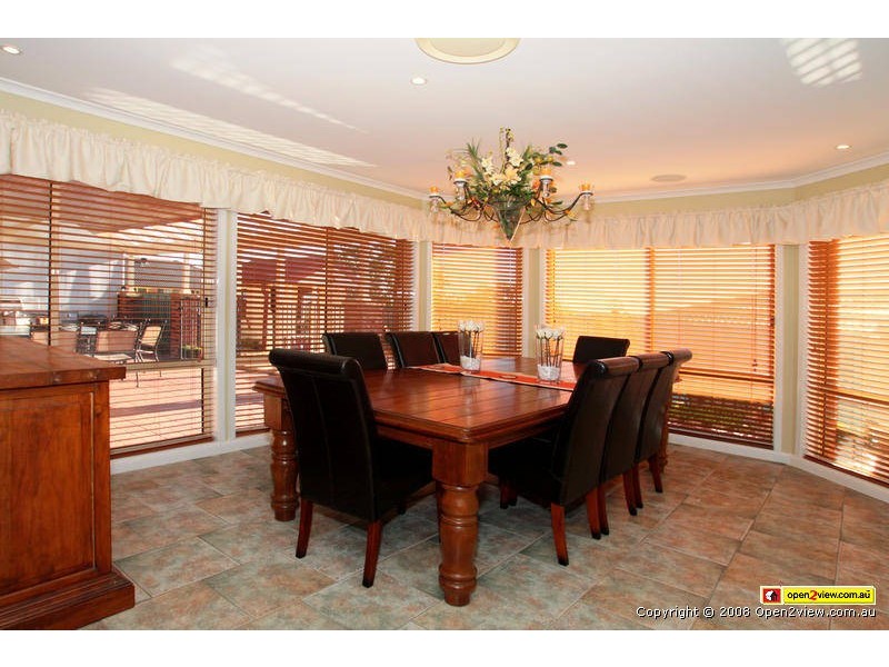 49 Braeside Crescent, Glen Alpine NSW 2560