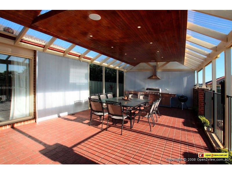 49 Braeside Crescent, Glen Alpine NSW 2560