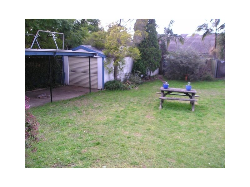 7 Wattle Avenue, Macquarie Fields NSW 2564