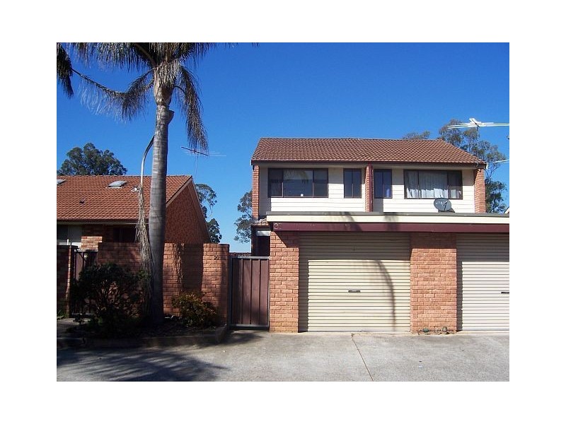 20/35 Bougainville Road, Glenfield NSW 2167