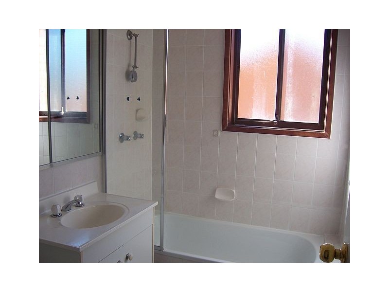 20/35 Bougainville Road, Glenfield NSW 2167