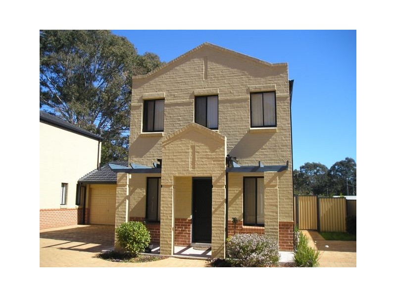 Macquarie Fields NSW 2564