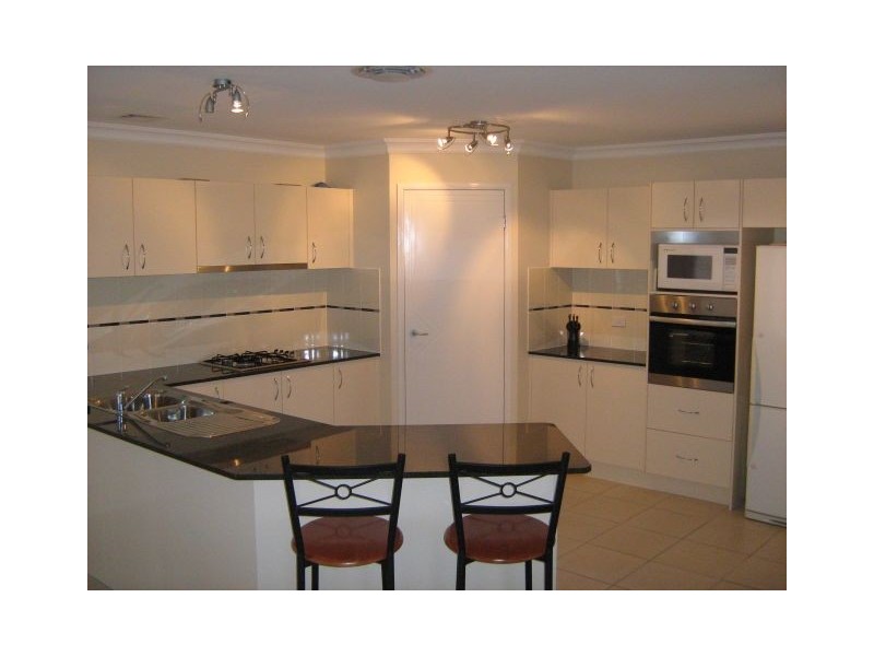 Macquarie Links NSW 2565