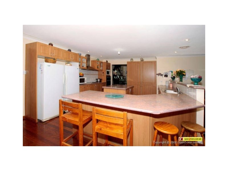 Glen Alpine NSW 2560