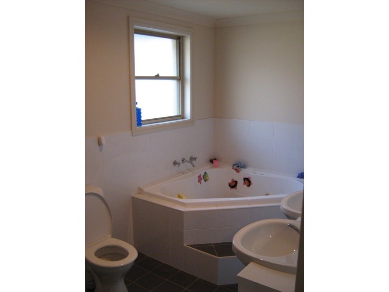 Campbelltown NSW 2560