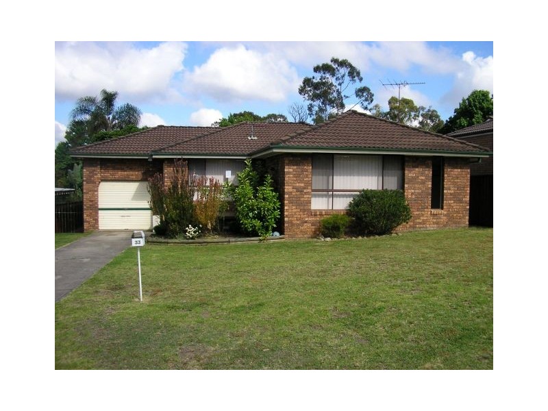 33 Corunna Avenue, Leumeah NSW 2560