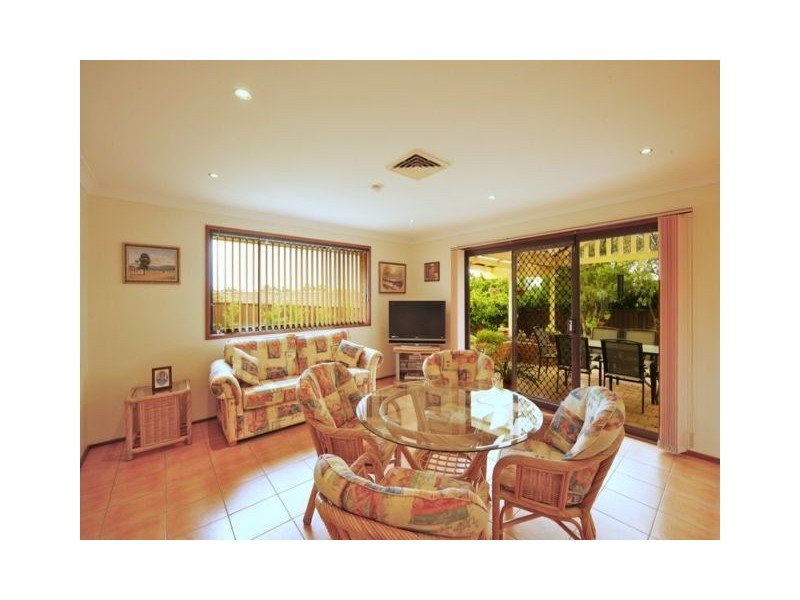 Ambarvale NSW 2560