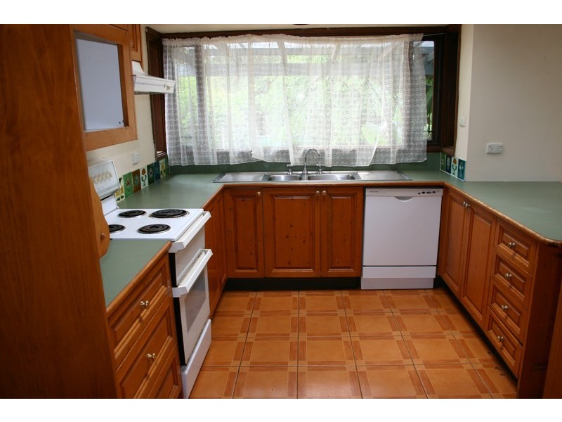 32 Burke Street, Ruse NSW 2560