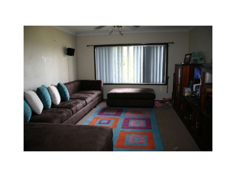 Ruse NSW 2560