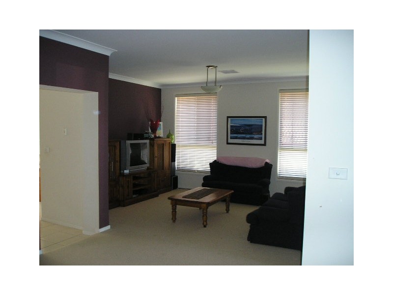 Macquarie Links NSW 2565