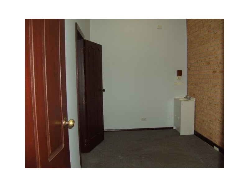 6/24 Lagonda Drive, Ingleburn NSW 2565