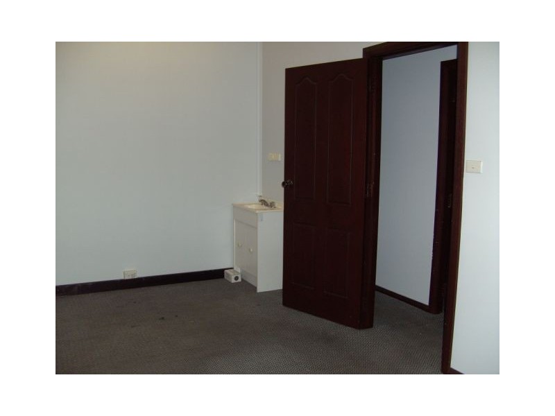 6/24 Lagonda Drive, Ingleburn NSW 2565