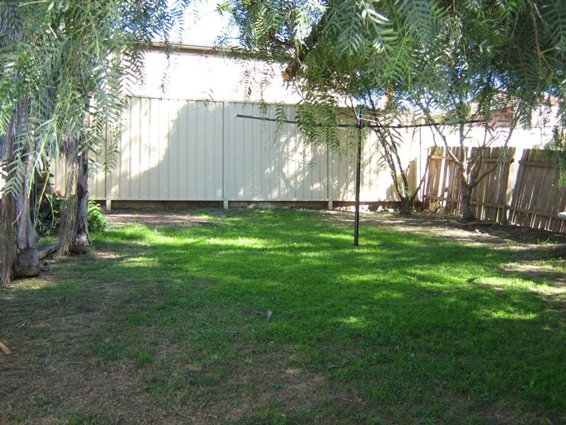 Ambarvale NSW 2560