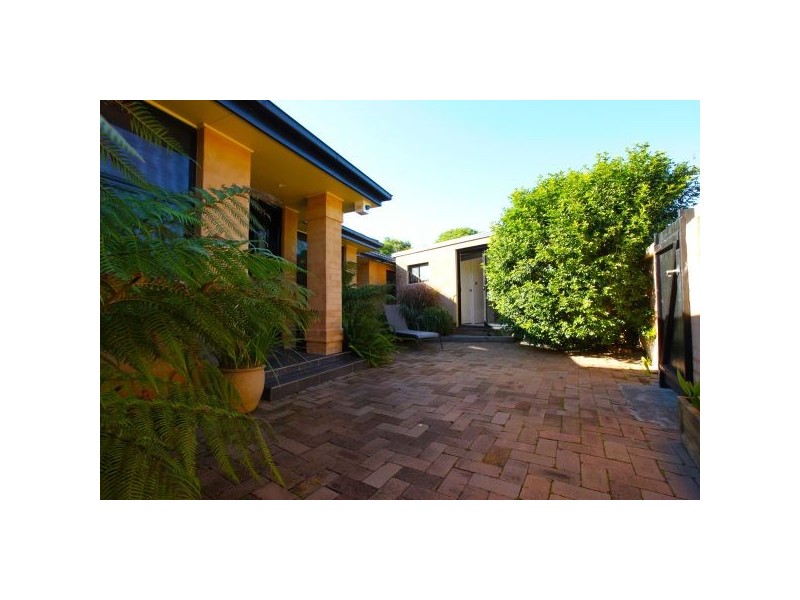 Ruse NSW 2560