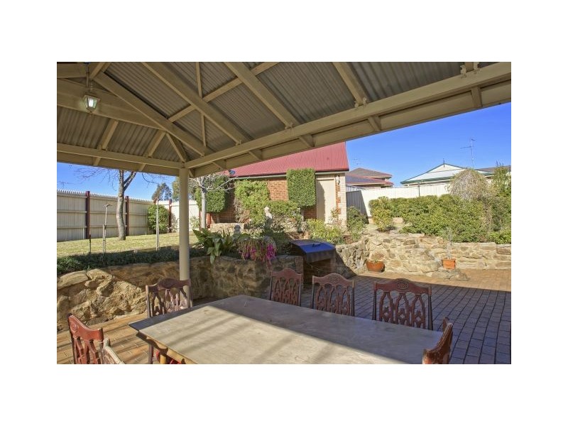 Glen Alpine NSW 2560