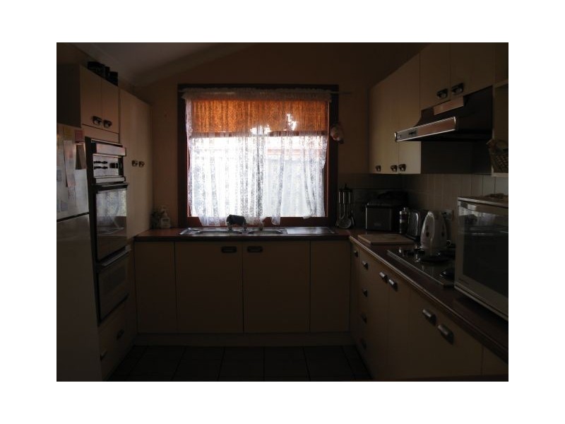 76 Cumberland Road, Ingleburn NSW 2565