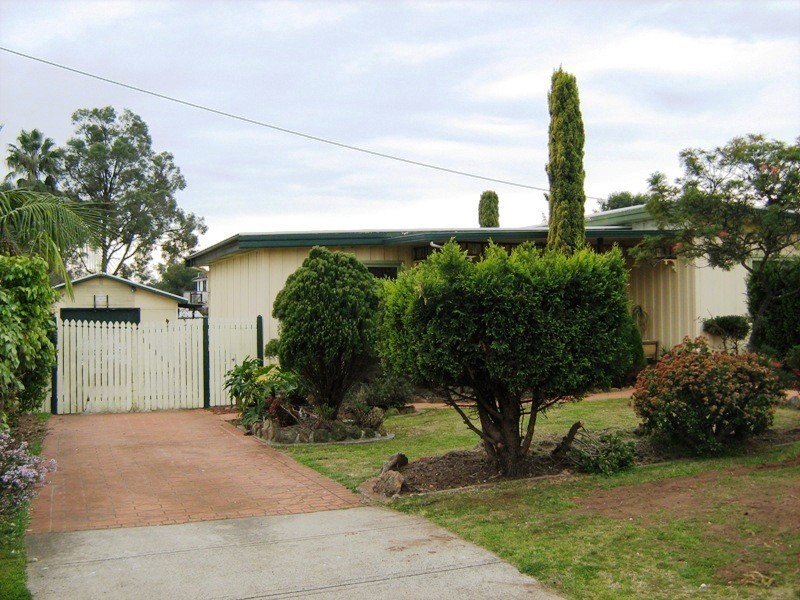 Macquarie Fields NSW 2564