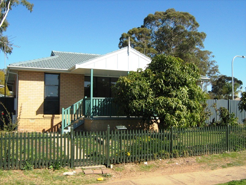 Macquarie Fields NSW 2564