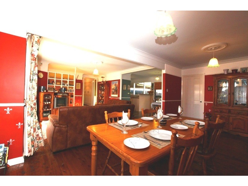 Bradbury NSW 2560