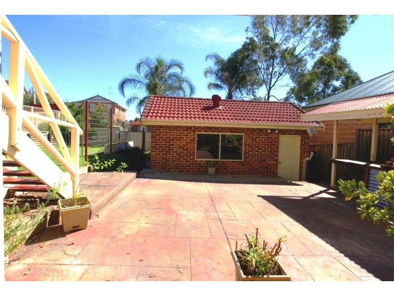 Glen Alpine NSW 2560