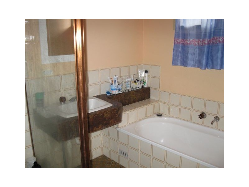 Macquarie Fields NSW 2564
