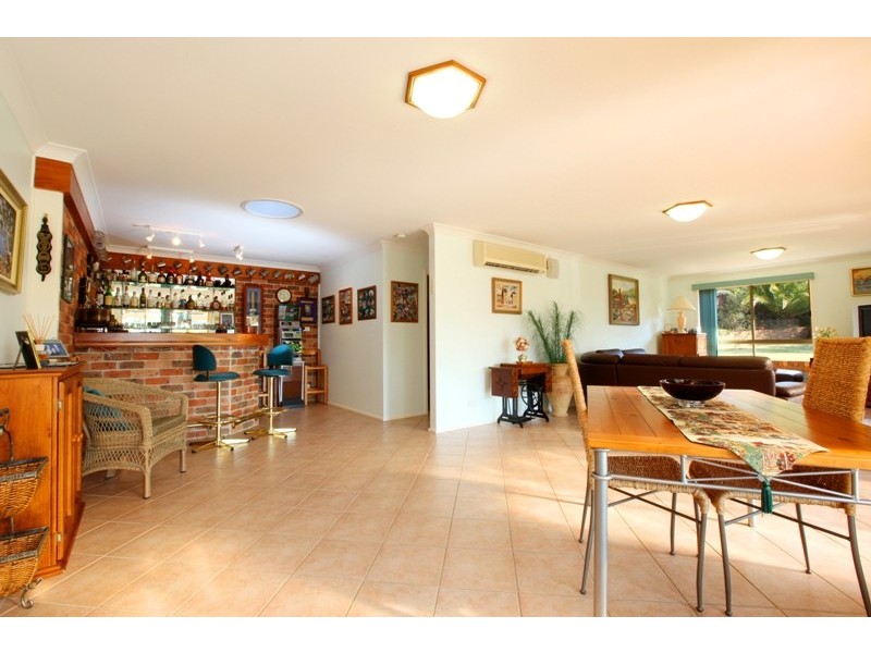 70 Peugeot Drive, Ingleburn NSW 2565
