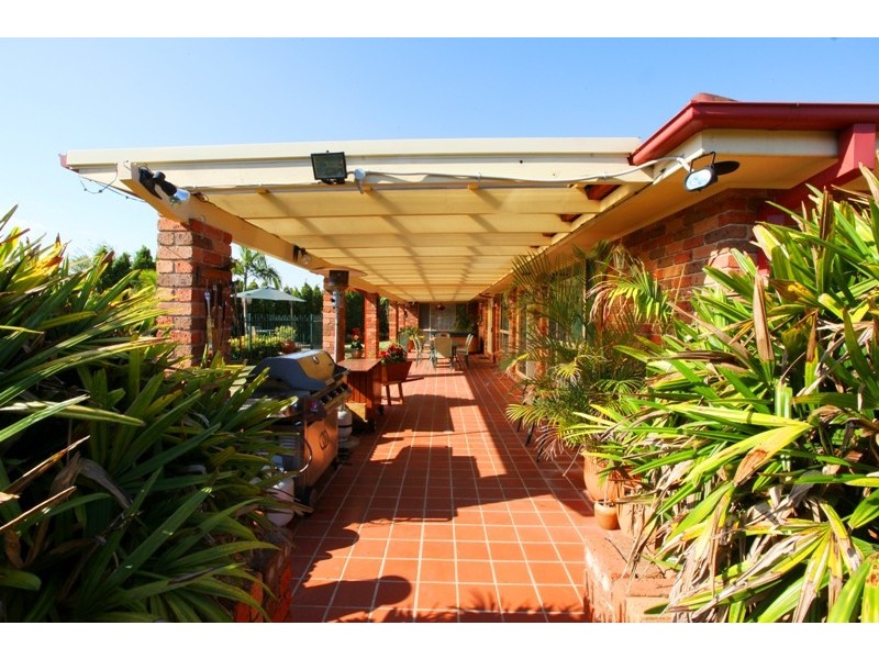 70 Peugeot Drive, Ingleburn NSW 2565