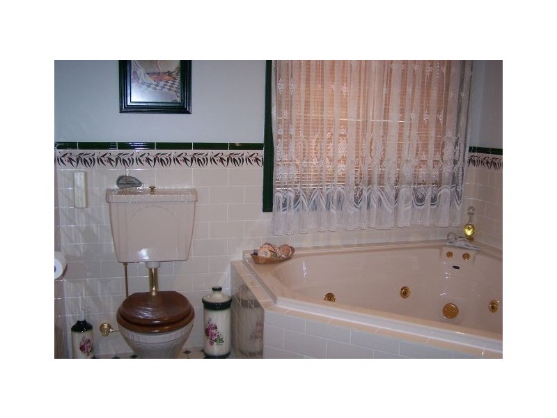 21 Allman Street, Campbelltown NSW 2560