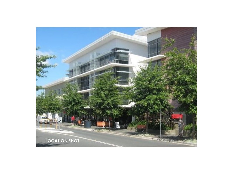 2/12 Parkside Crescent, Campbelltown NSW 2560