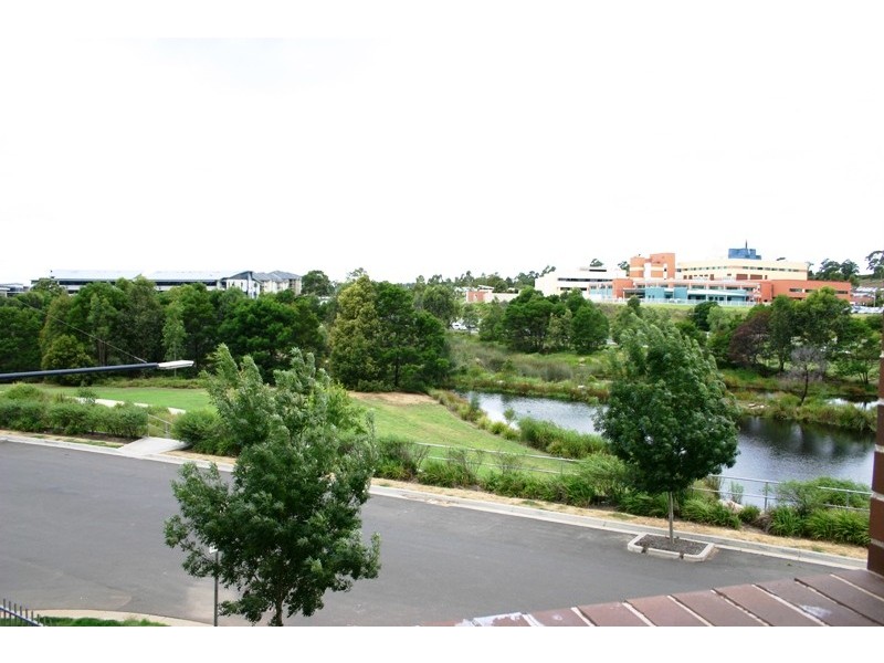 4/12 Parkside Crescent, Campbelltown NSW 2560