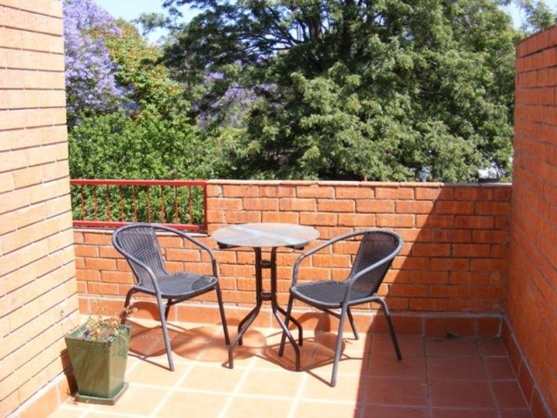 Macquarie Fields NSW 2564