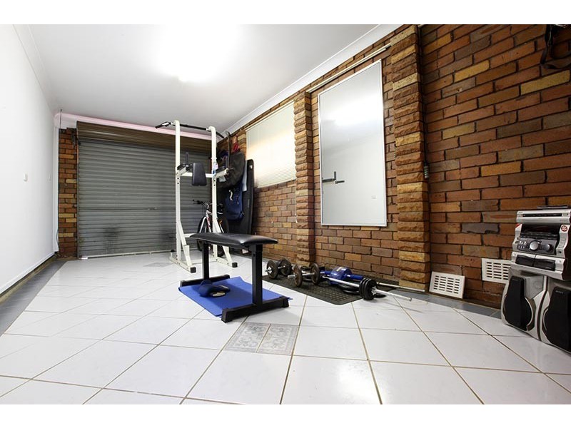 73 Stornoway Avenue, St Andrews NSW 2566