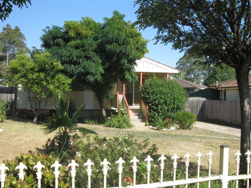 Macquarie Fields NSW 2564