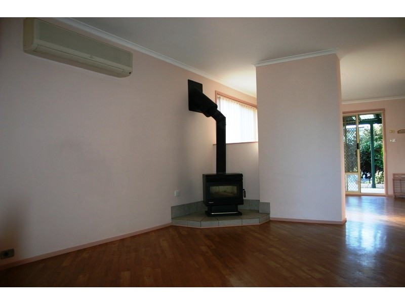 Macquarie Fields NSW 2564