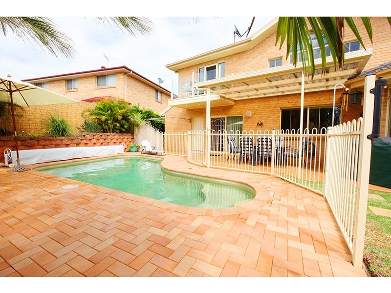 Macquarie Links NSW 2565