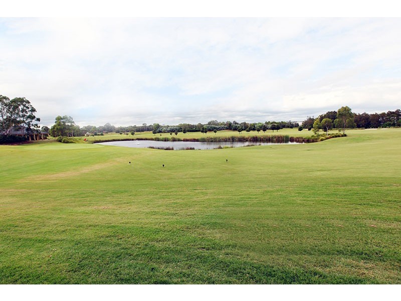 Macquarie Links NSW 2565