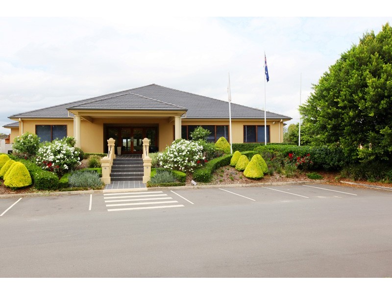 Macquarie Links NSW 2565