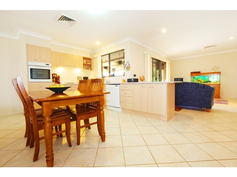 197 Englorie Park Drive, Glen Alpine NSW 2560