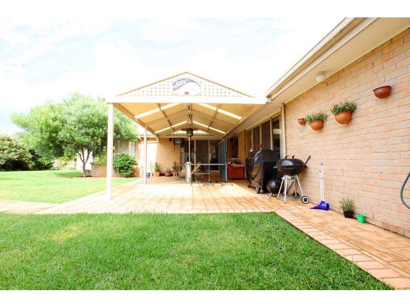 197 Englorie Park Drive, Glen Alpine NSW 2560