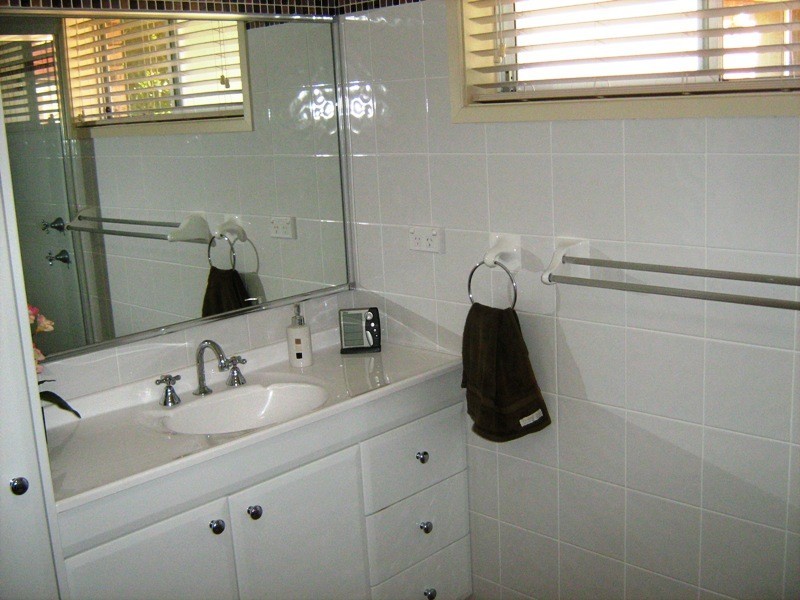 Ruse NSW 2560