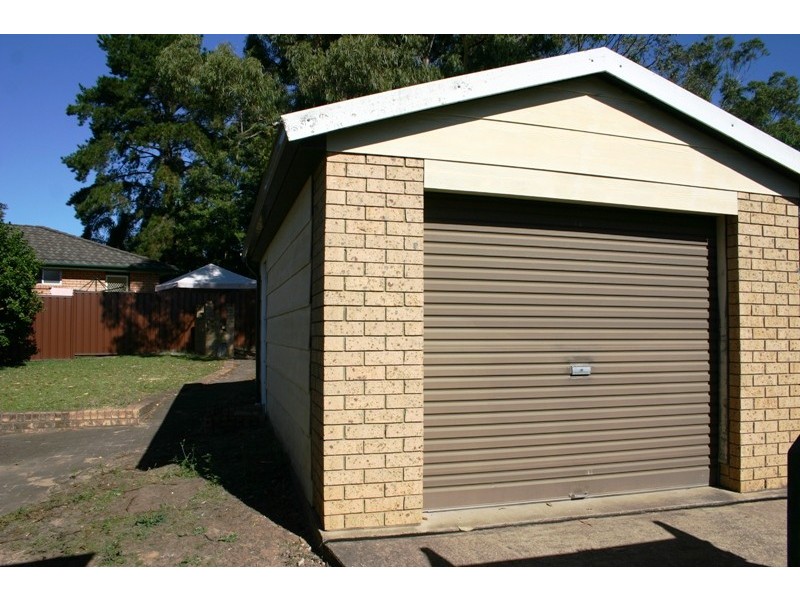 Ruse NSW 2560