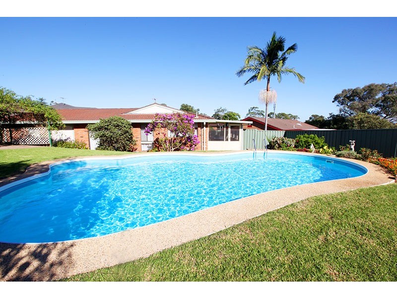 Ruse NSW 2560