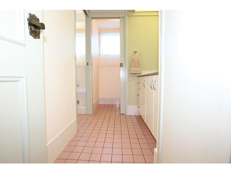 Ruse NSW 2560