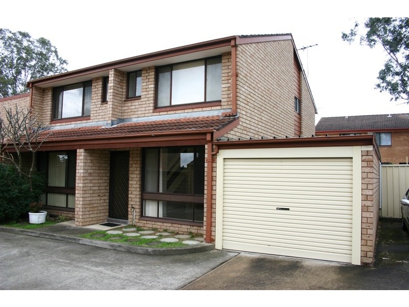 Macquarie Fields NSW 2564