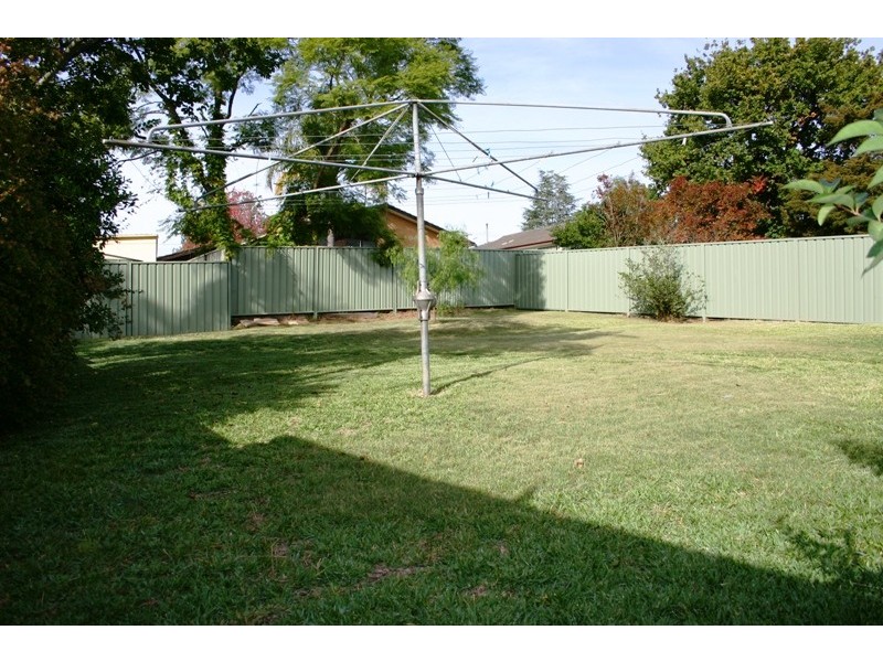 18 McLean Road, Campbelltown NSW 2560