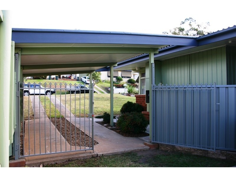 Bradbury NSW 2560