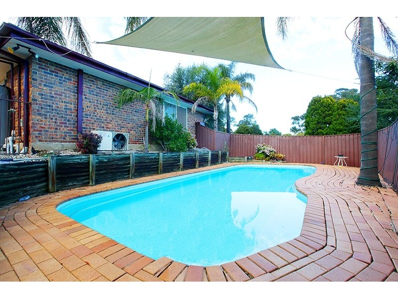 Glen Alpine NSW 2560