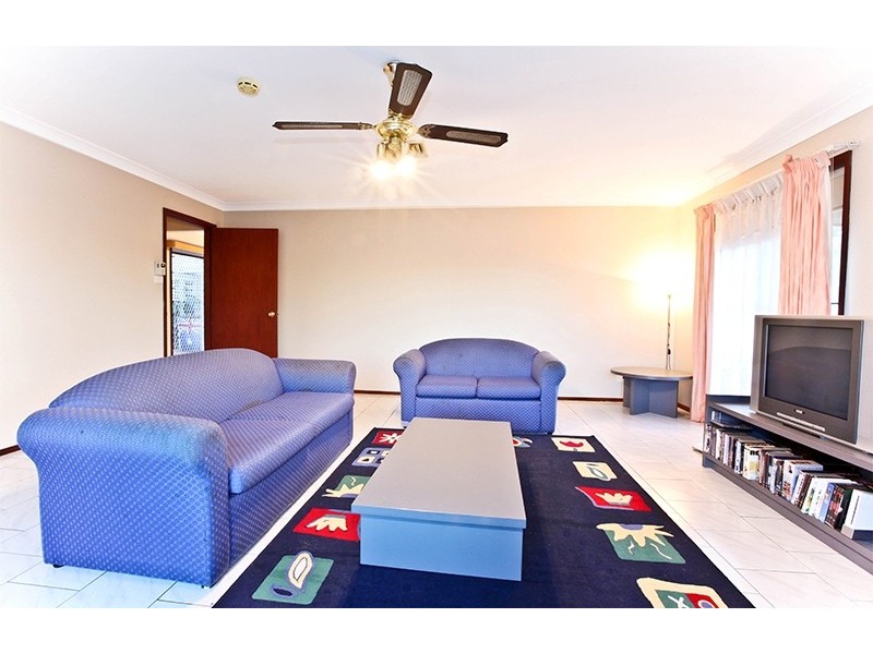 Glen Alpine NSW 2560