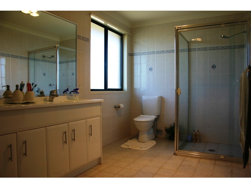 20 First Avenue, Macquarie Fields NSW 2564